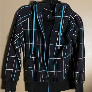 Nomis hoodie thumb holes lined pattern